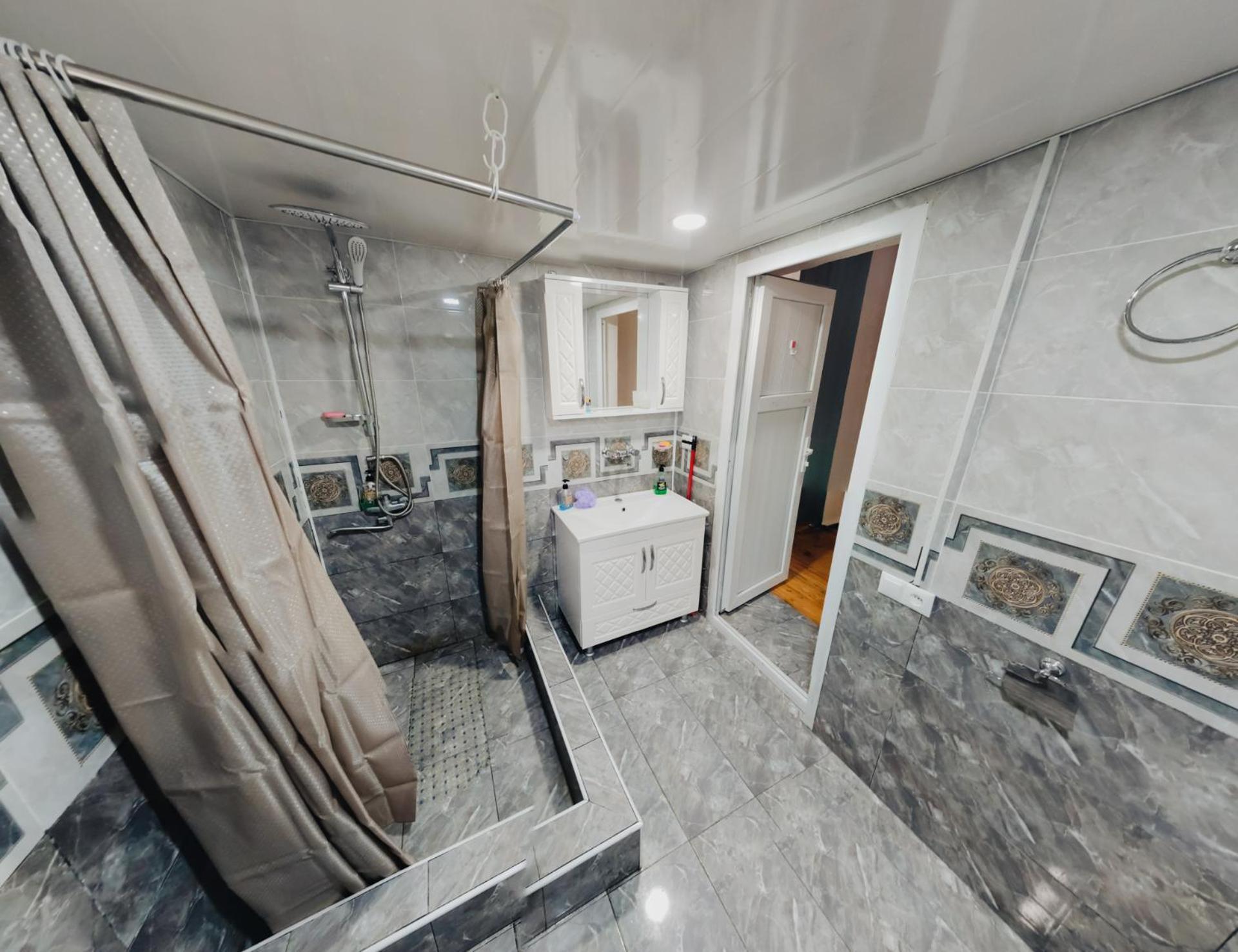Iveri House Kutaisi Exterior photo
